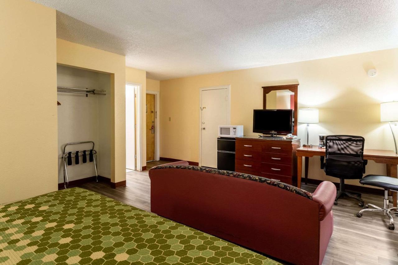 Econo Lodge Gallup Exterior foto